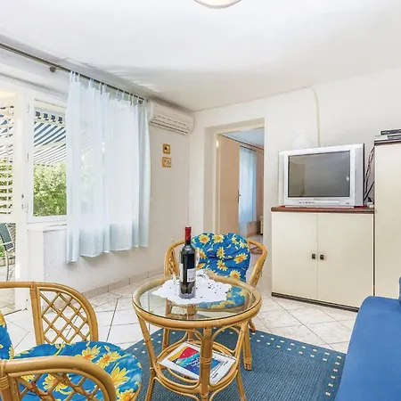 In With Kitchen * Selce