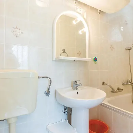1 Bedroom Gorgeous In *